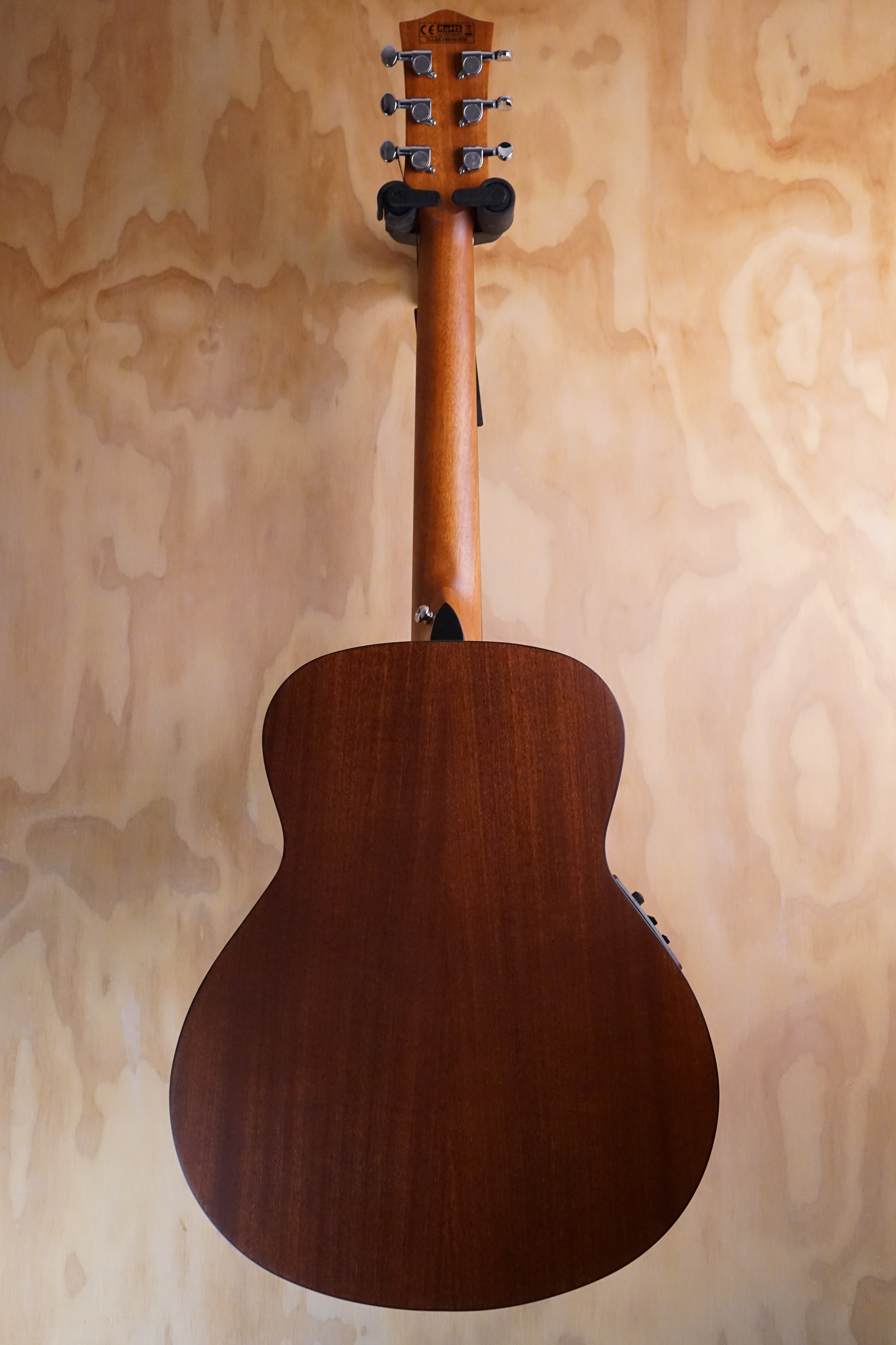 SQOE GS-60N Electro Acoustic Travel Guitar in Natural - Fair Deal Music