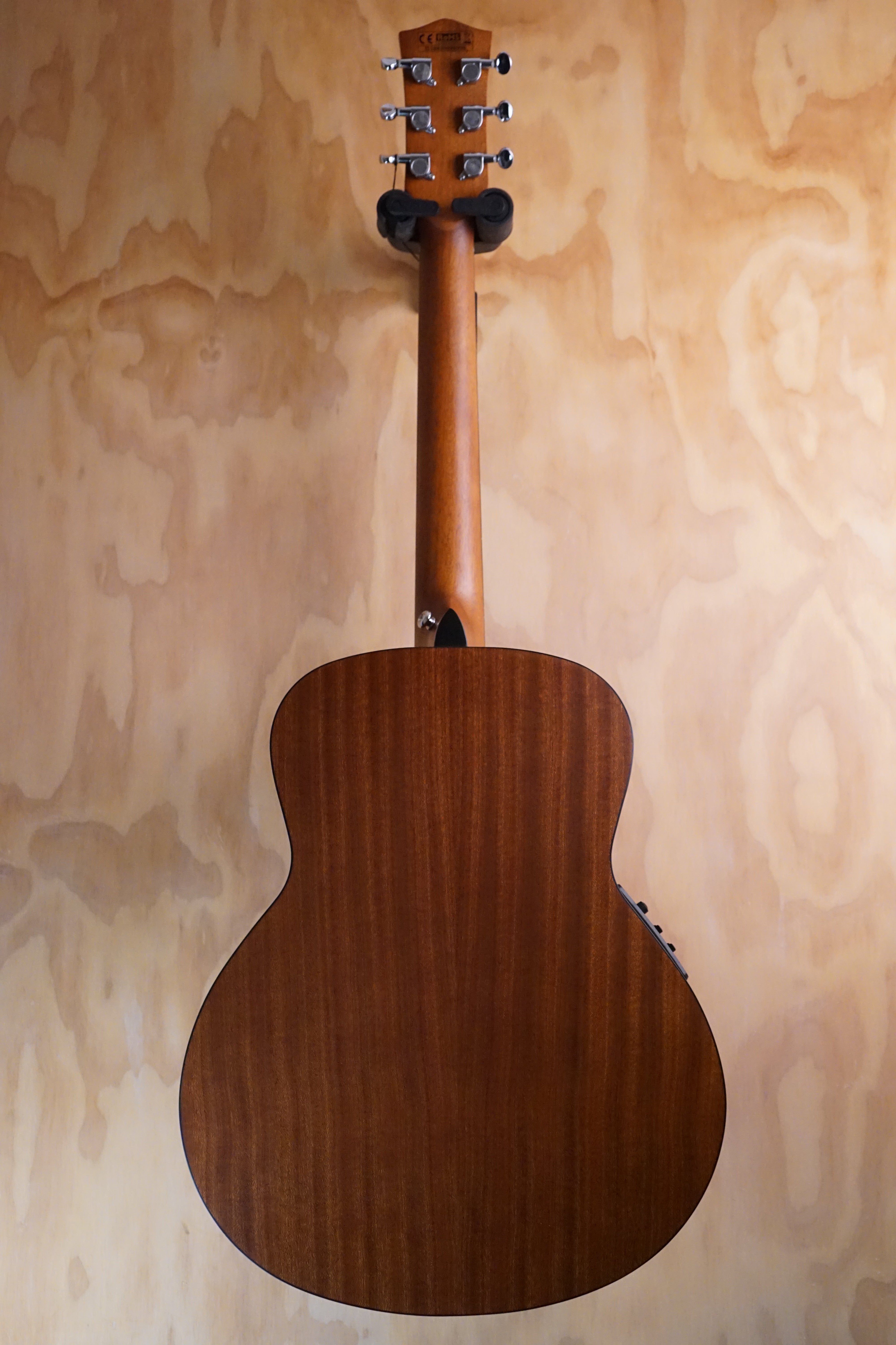 SQOE GS-60YN Electro Acoustic Travel Guitar in Natural - Fair Deal Music