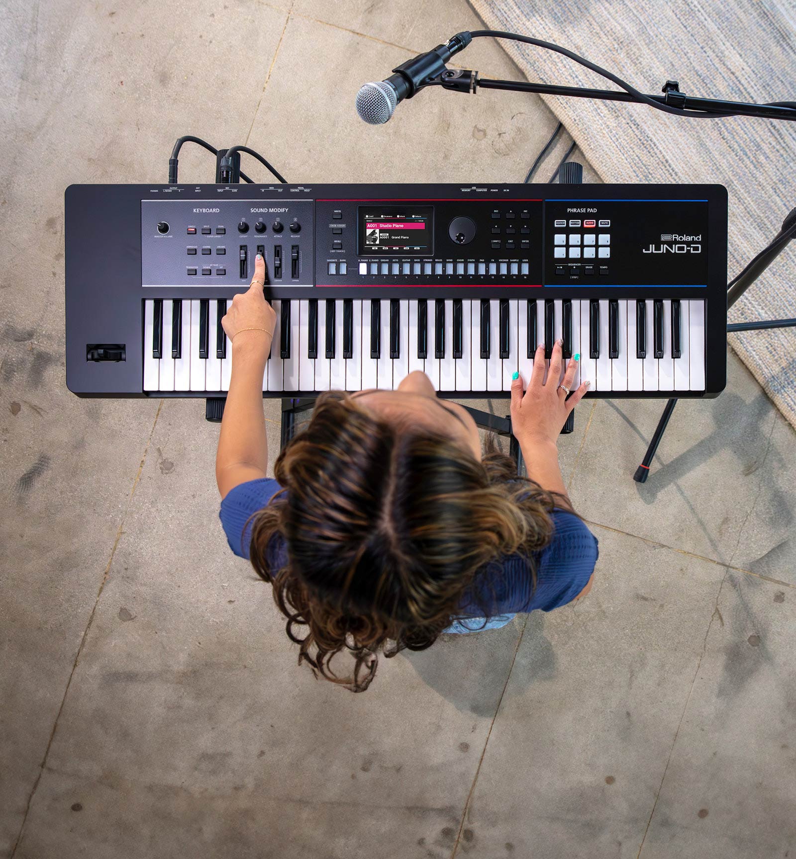 Roland JUNO-D8 Performance Synthesizer Keyboard 88-note (Nearly New) - Fair Deal Music