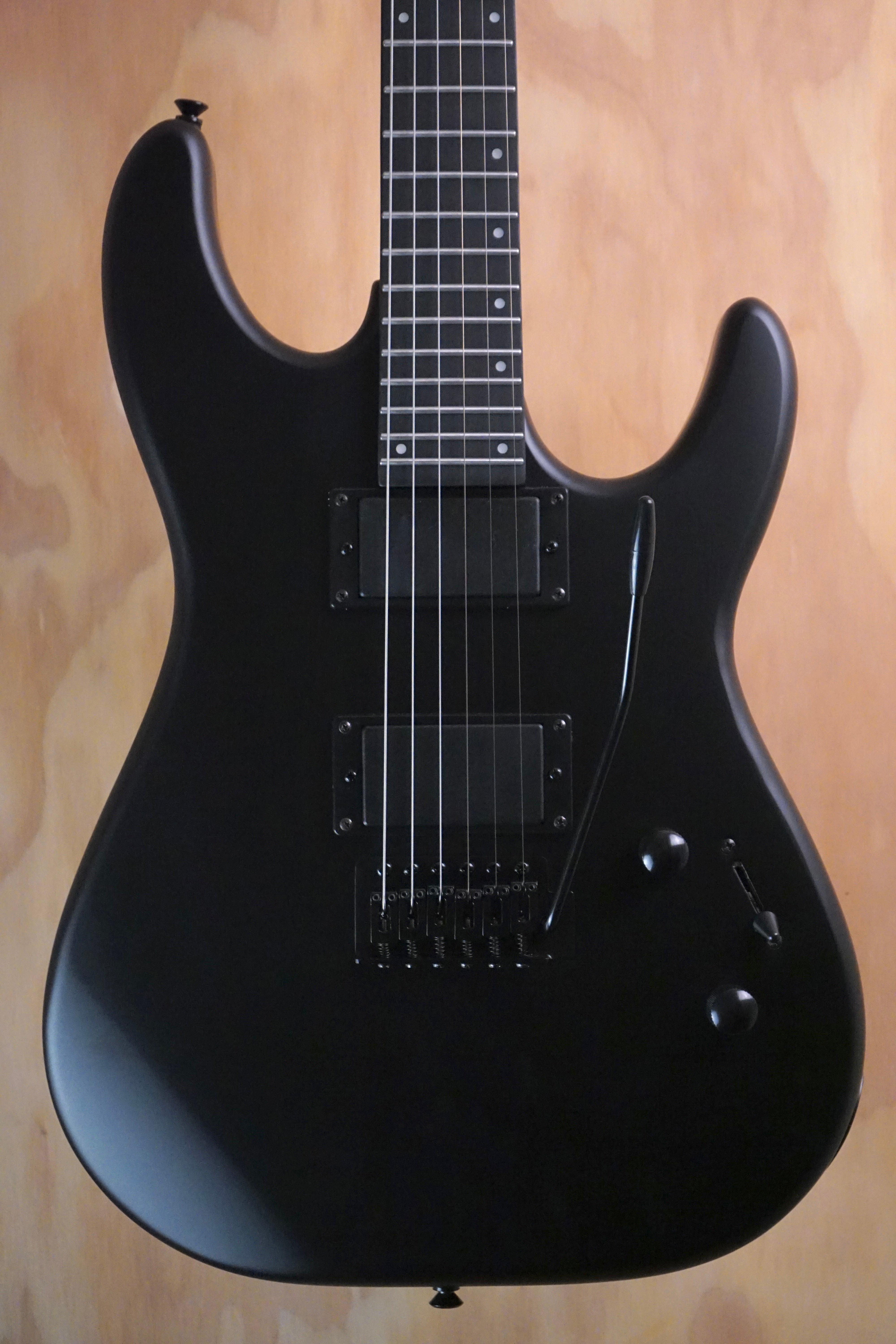 SQOE SEIB300 Heavy Metal Series Electric Guitar Black - Fair Deal Music