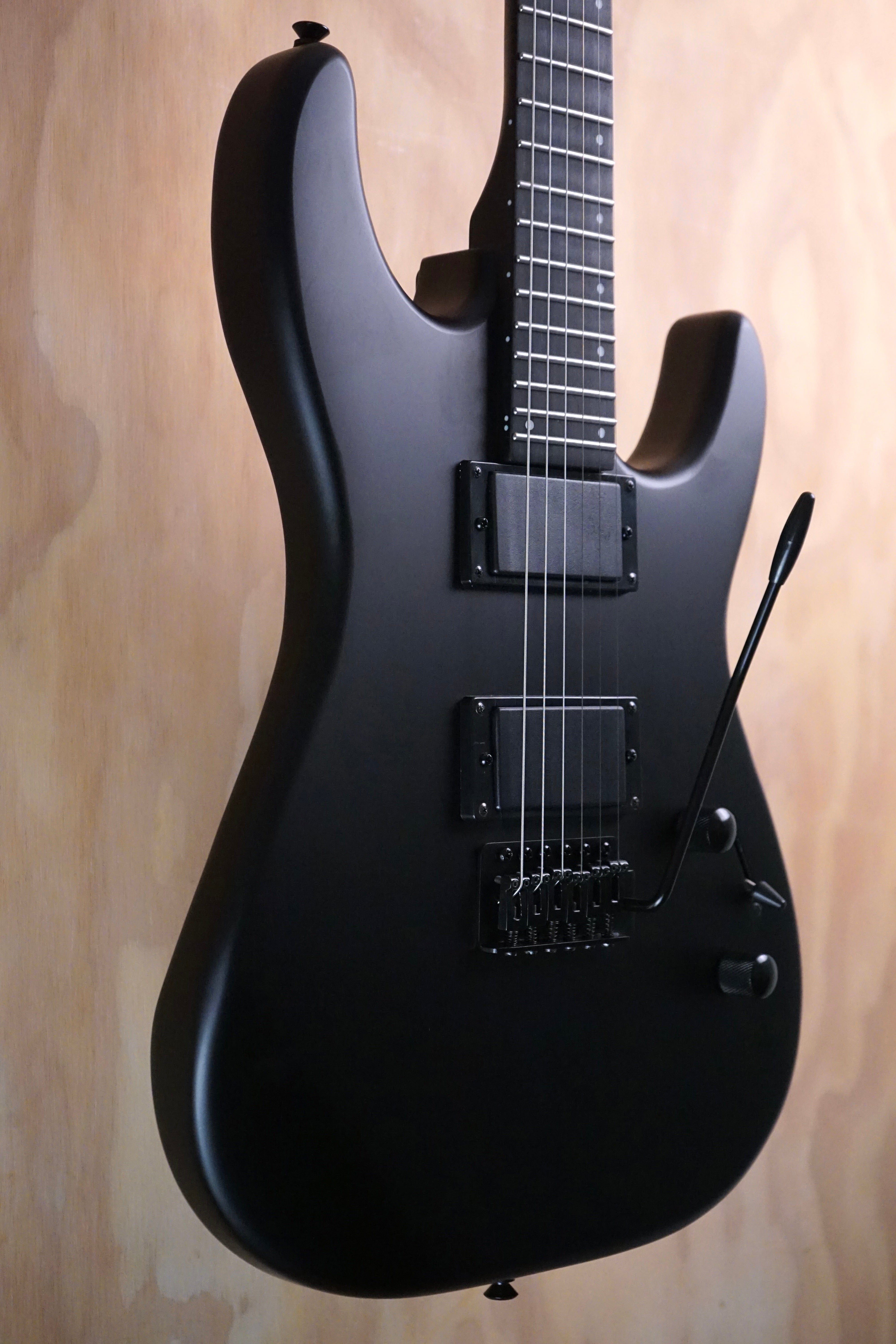 SQOE SEIB300 Heavy Metal Series Electric Guitar Black - Fair Deal Music