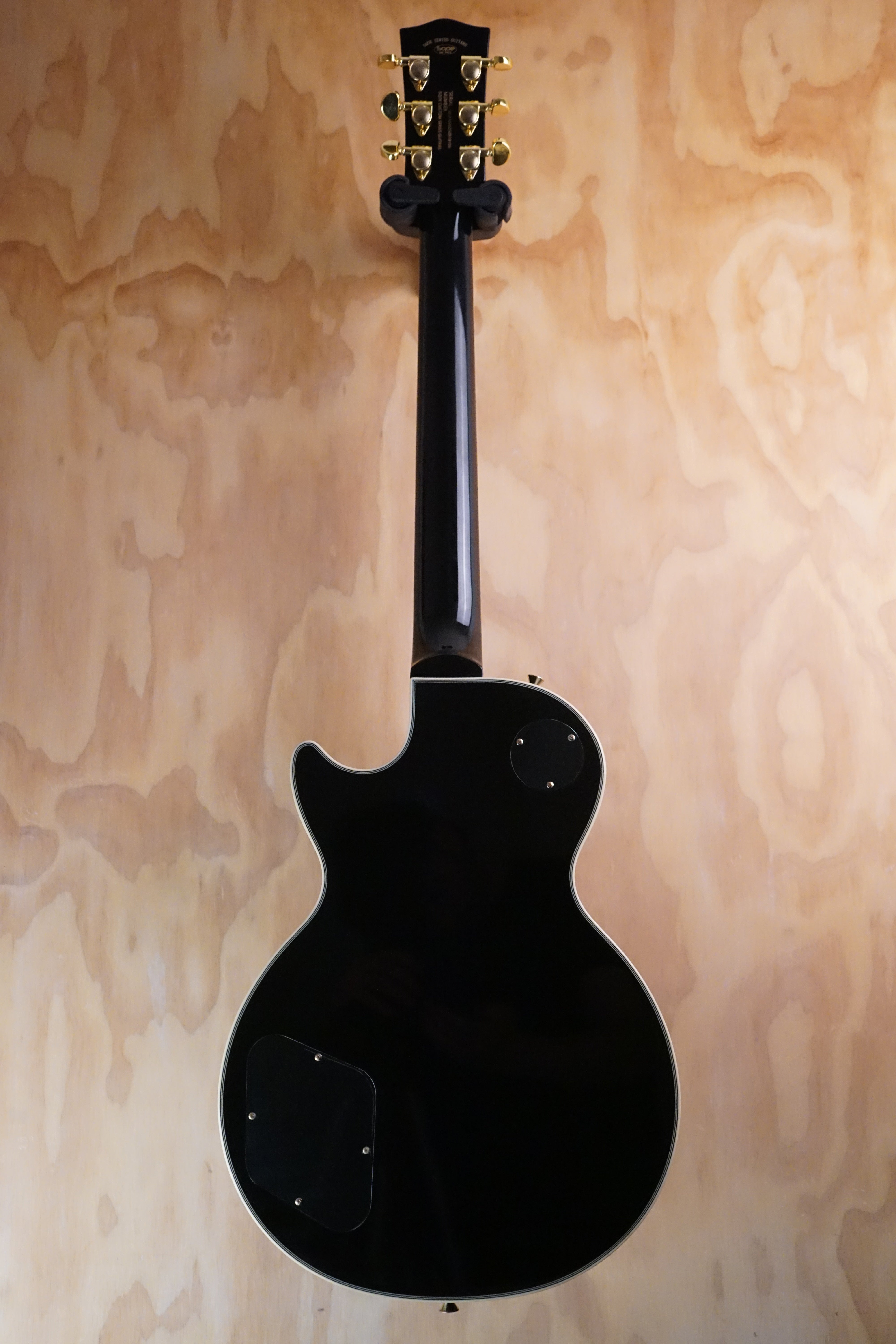 SQOE SELP300 LP Custom Style Guitar in Black - Fair Deal Music