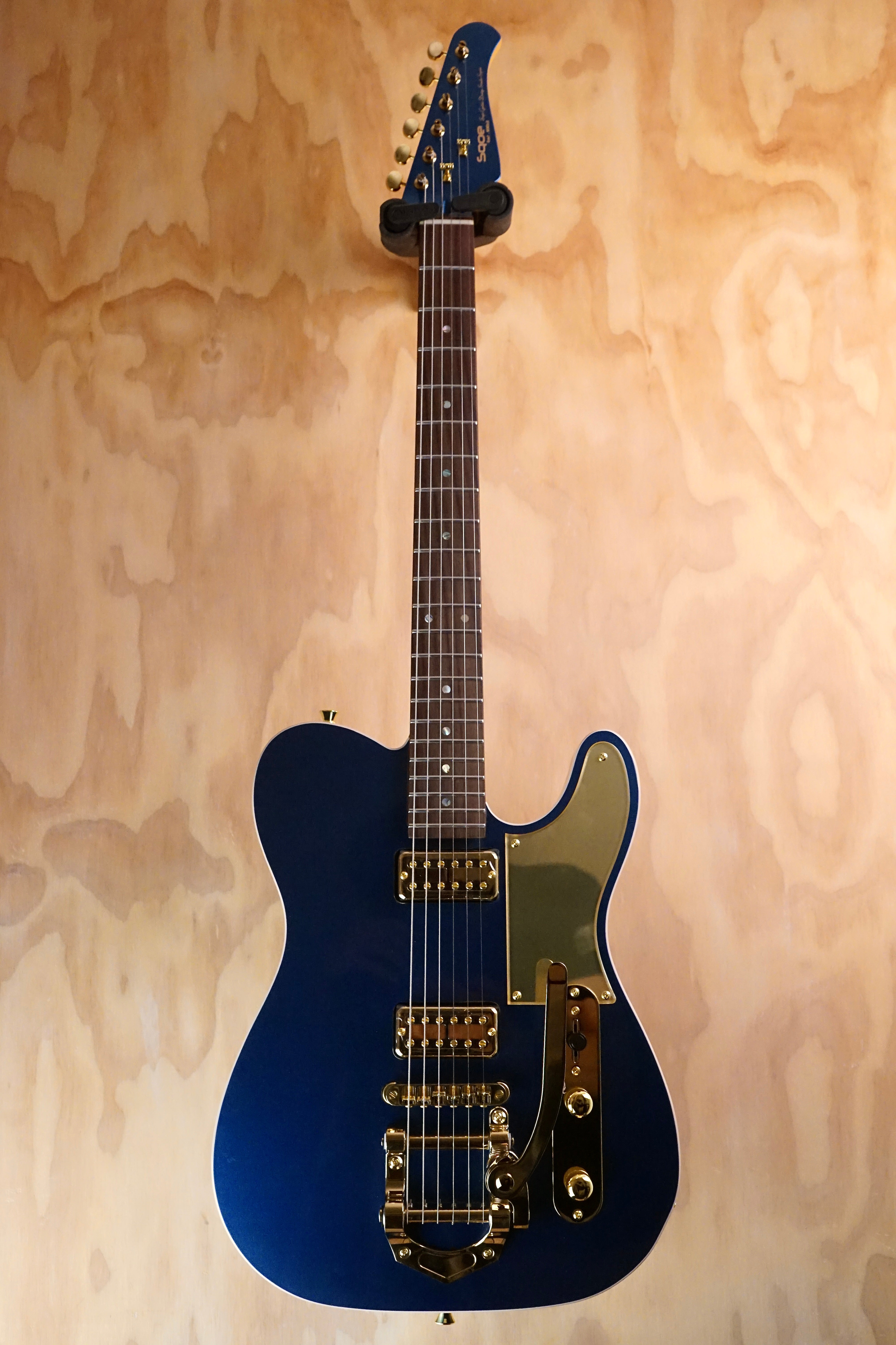 SQOE SETL1000 T-Style Electric Guitar In Blue With Tremolo - Fair Deal Music