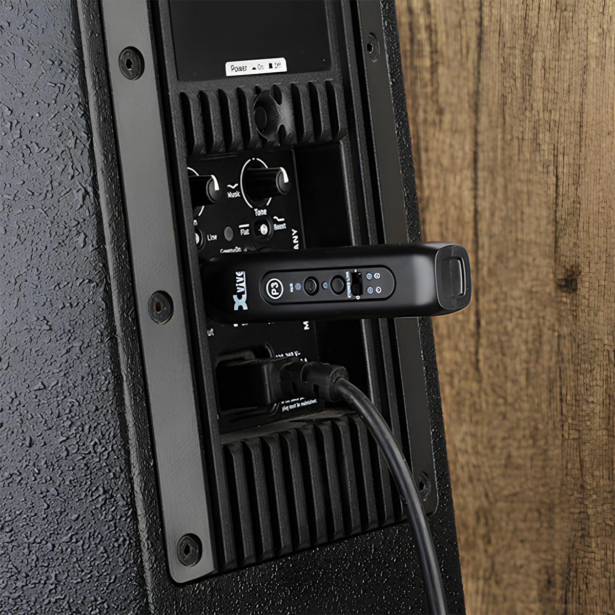 Xvive Bluetooth Audio Receiver - Fair Deal Music