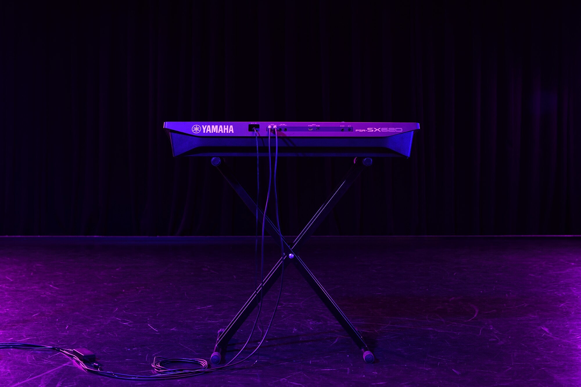 Yamaha PSR-SX620 Arranger Workstation Keyboard