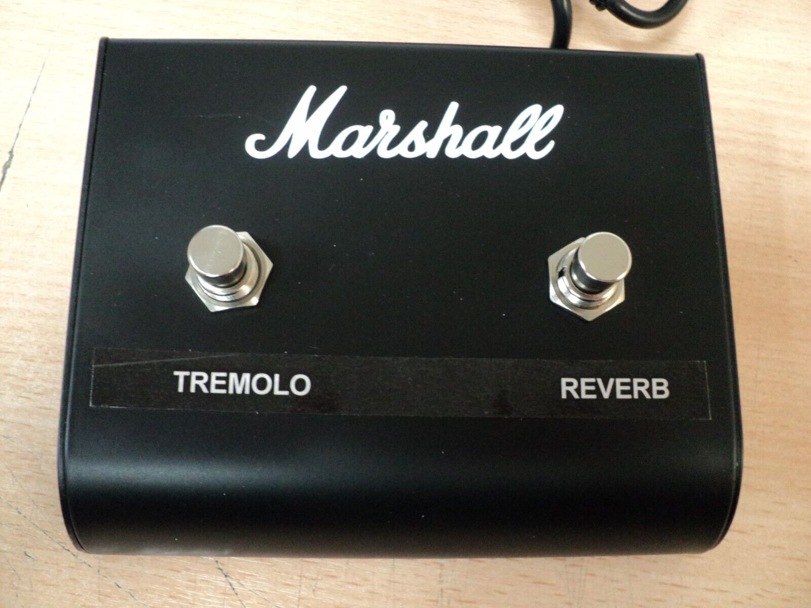 pedal footswitch marshall PEDL 00017 - Tremolo Glasses Degrees:-8(800°) Motor:Bosch Performance Line Smart System way footswitch for the Pedalboard setup for post