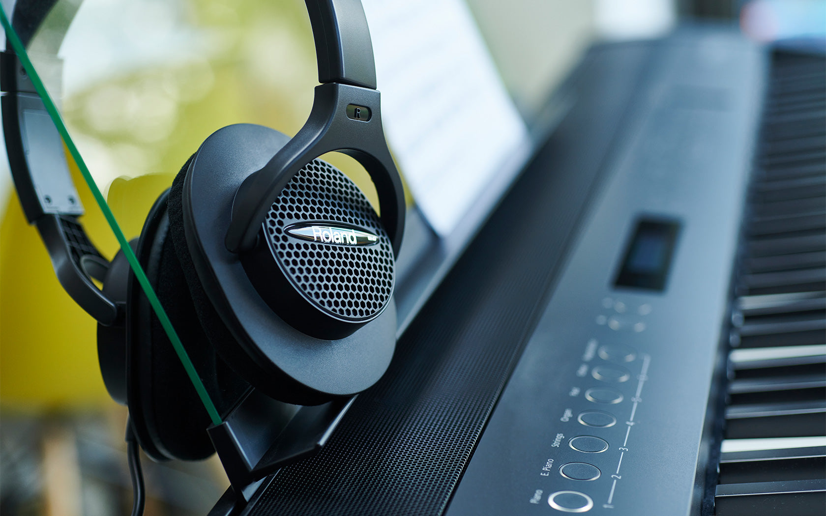 Roland RH-A7 Open-type Headphones (Display Model) - Fair Deal Music