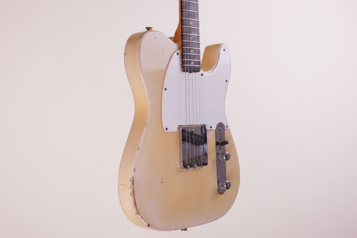 Authentic & Vintage Hero Banner - Exact Relic Tele