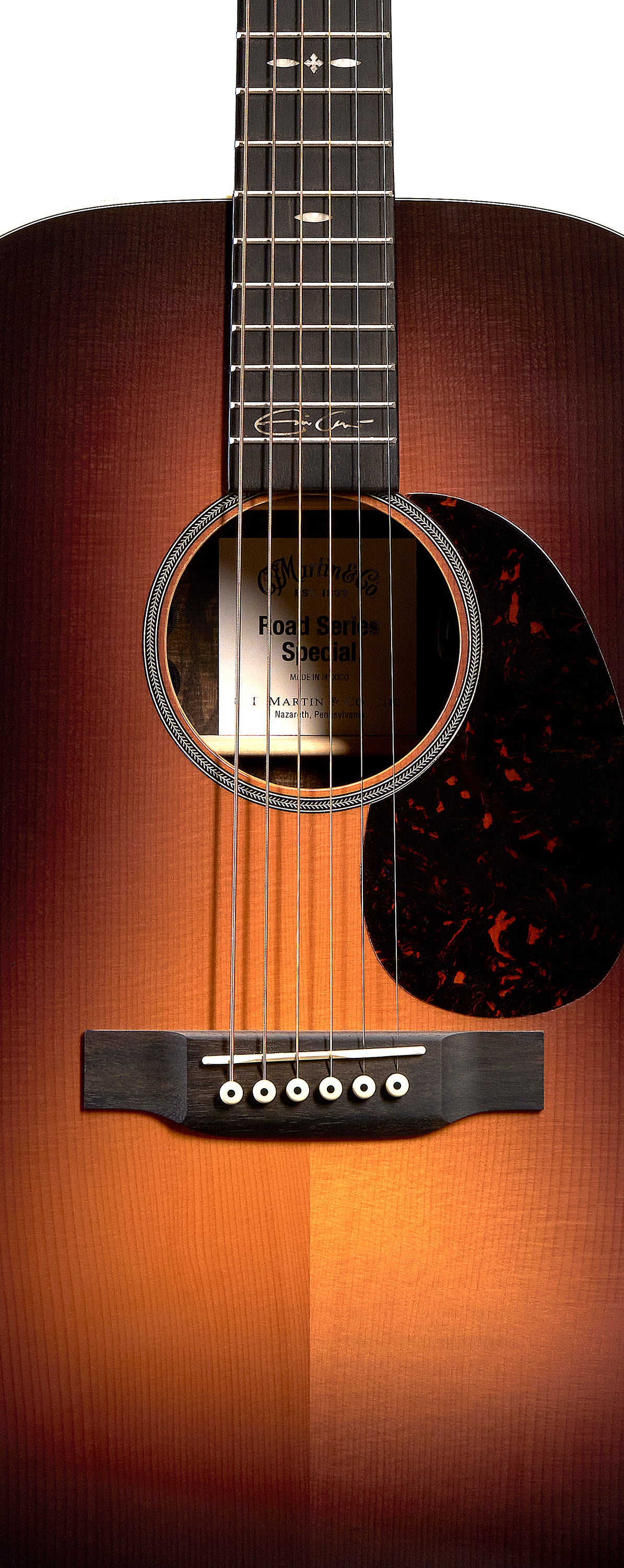 embargo 2pm, 25 September Martin 000-13E Eric Clapton 1935 Sunburst Electro-Acoustic Guitar - Fair Deal Music