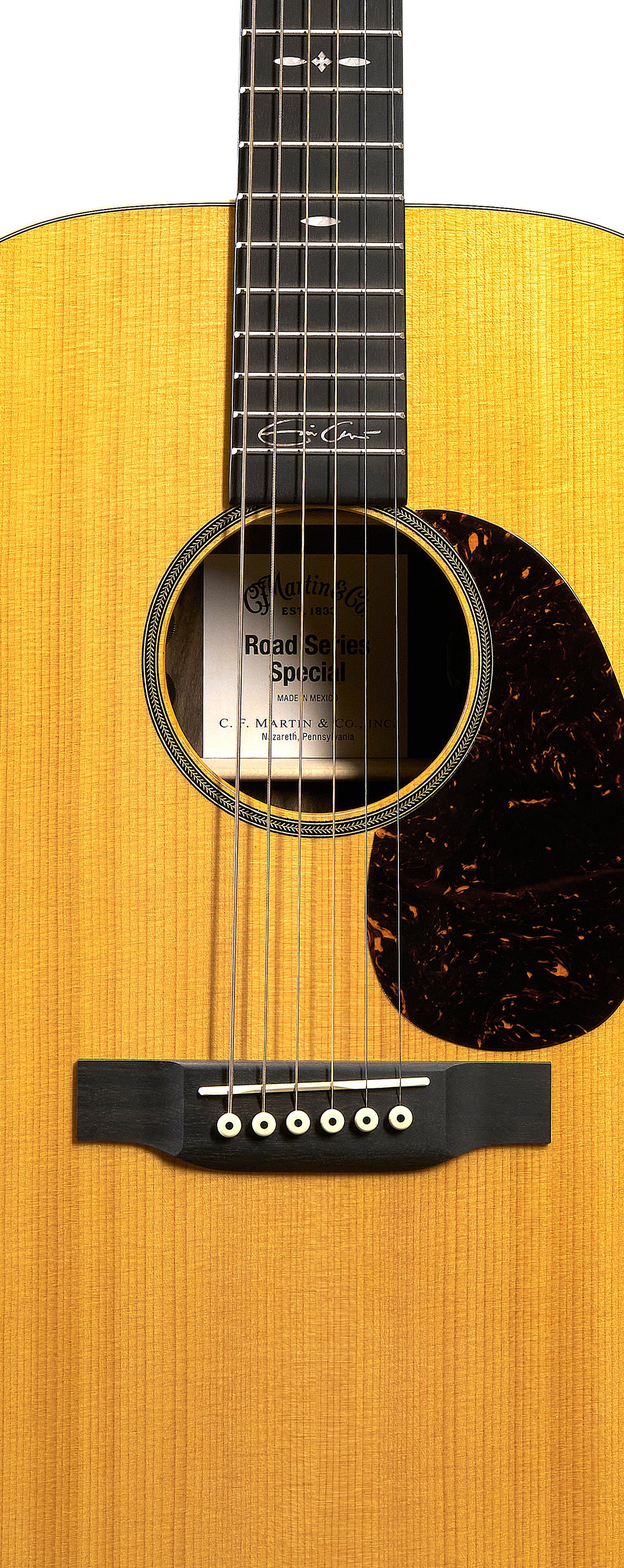 embargo 2pm, 25 September Martin 000-13E Eric Clapton Natural Electro-Acoustic Guitar - Fair Deal Music