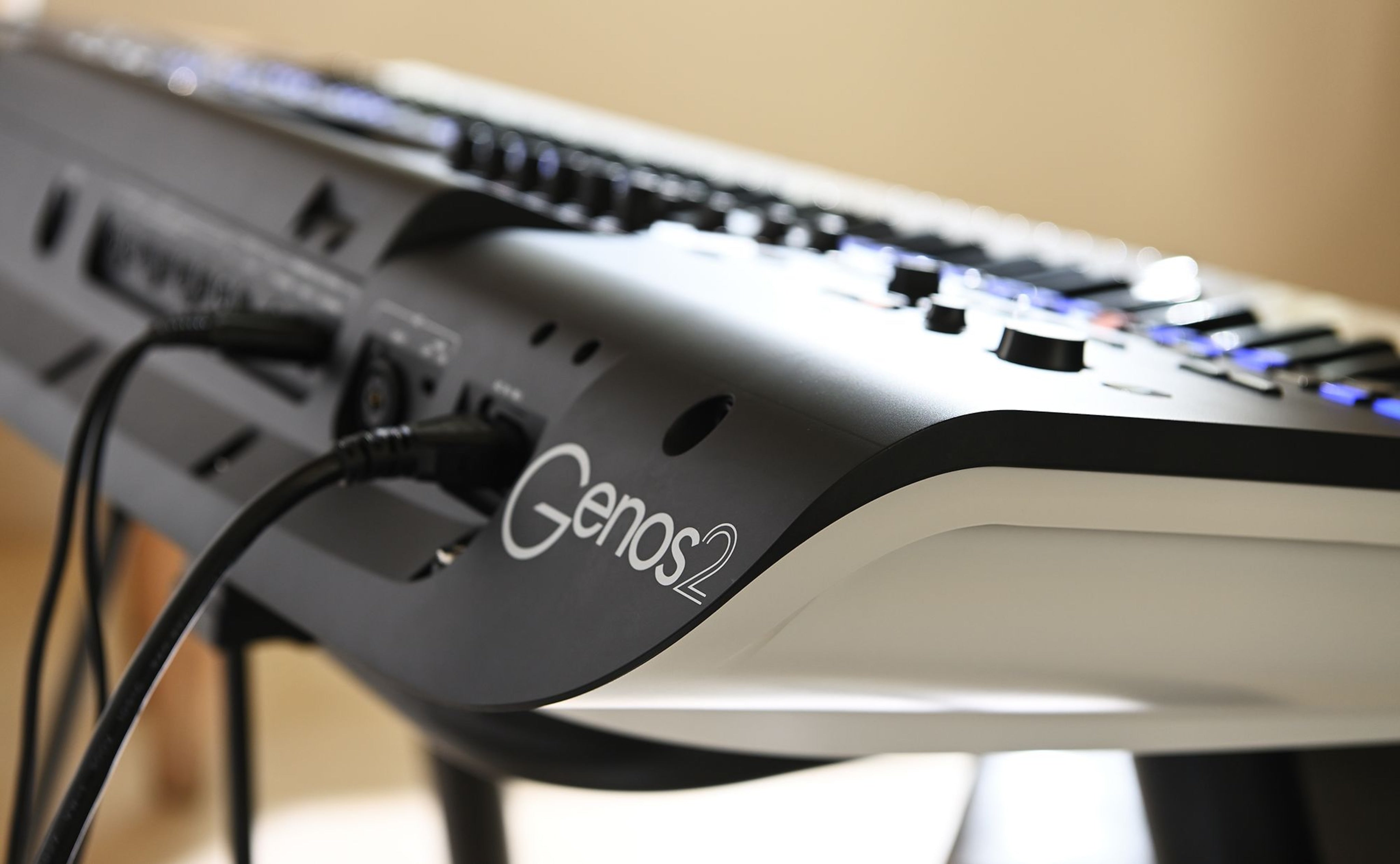 Yamaha GENOS2 Arranger Keyboard Bundle - Fair Deal Music