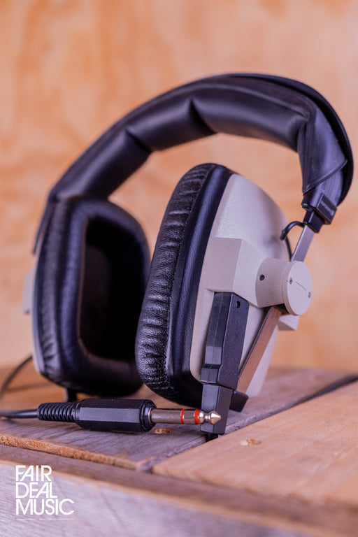 Beyerdynamic DT 100 Studio Headphones closed, USED - Fair Deal Music
