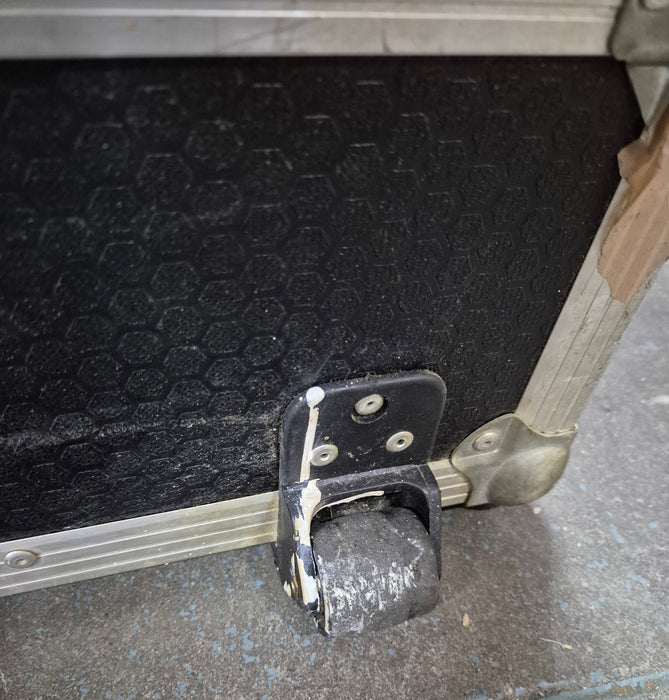 Transit Cases TRK-08 Metal Flightcase for Roland Fantom X8 (Used) - Fair Deal Music