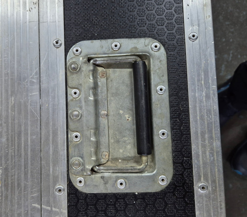 Transit Cases TRK-08 Metal Flightcase for Roland Fantom X8 (Used) - Fair Deal Music
