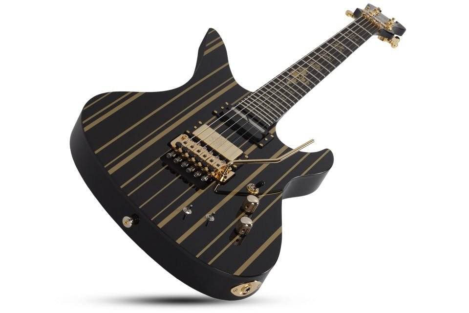 Schecter Synyster Gates Custom S w USA p/u Black/Gold - Fair Deal Music