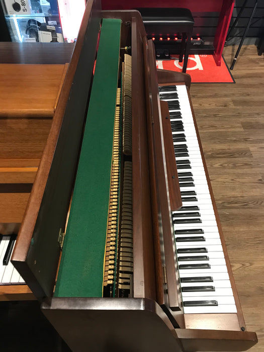 Zender 1978 Upright Piano in Mahogany Brown (Used) - Fair Deal Music