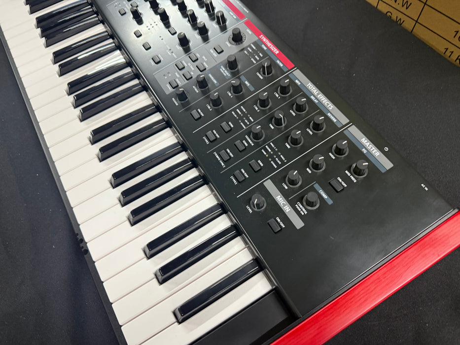 Roland V-STAGE 76 Stage Keyboard Z7R0166 (Used) - Fair Deal Music