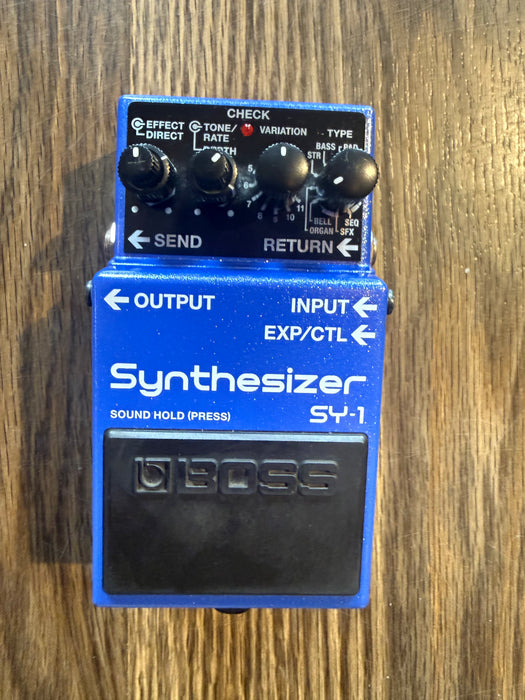 Boss SY-1 Synthesizer (Used)