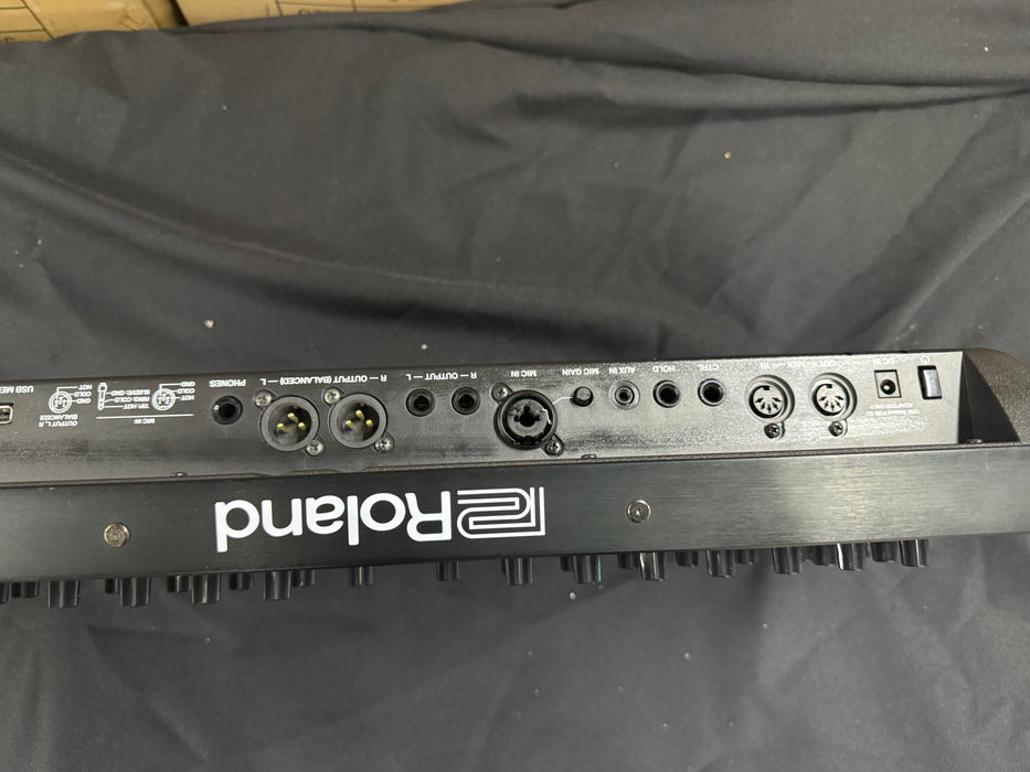 Roland Jupiter-XM Synthesiser, Nearly New