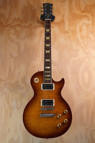 2001 Gibson Les Paul Classic Premium Plus Honey Burst, (Used, Comm)