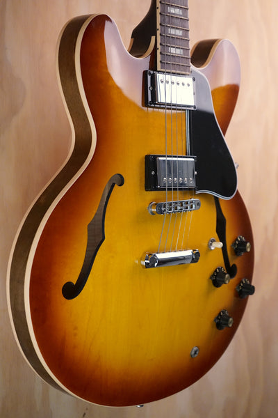 2005 Gibson Custom Shop Larry Carlton ES-335 “Mr. 335” Vintage Burst, (Used, Comm)