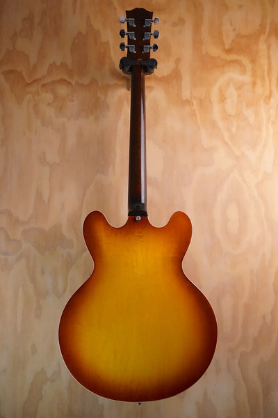 2005 Gibson Custom Shop Larry Carlton ES-335 “Mr. 335” Vintage Burst, (Used, Comm)
