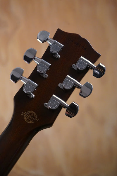 2005 Gibson Custom Shop Larry Carlton ES-335 “Mr. 335” Vintage Burst, (Used, Comm)