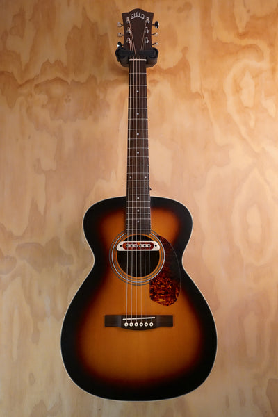 Guild M-240E Troubadour Archback Vintage Sunburst, (Used)