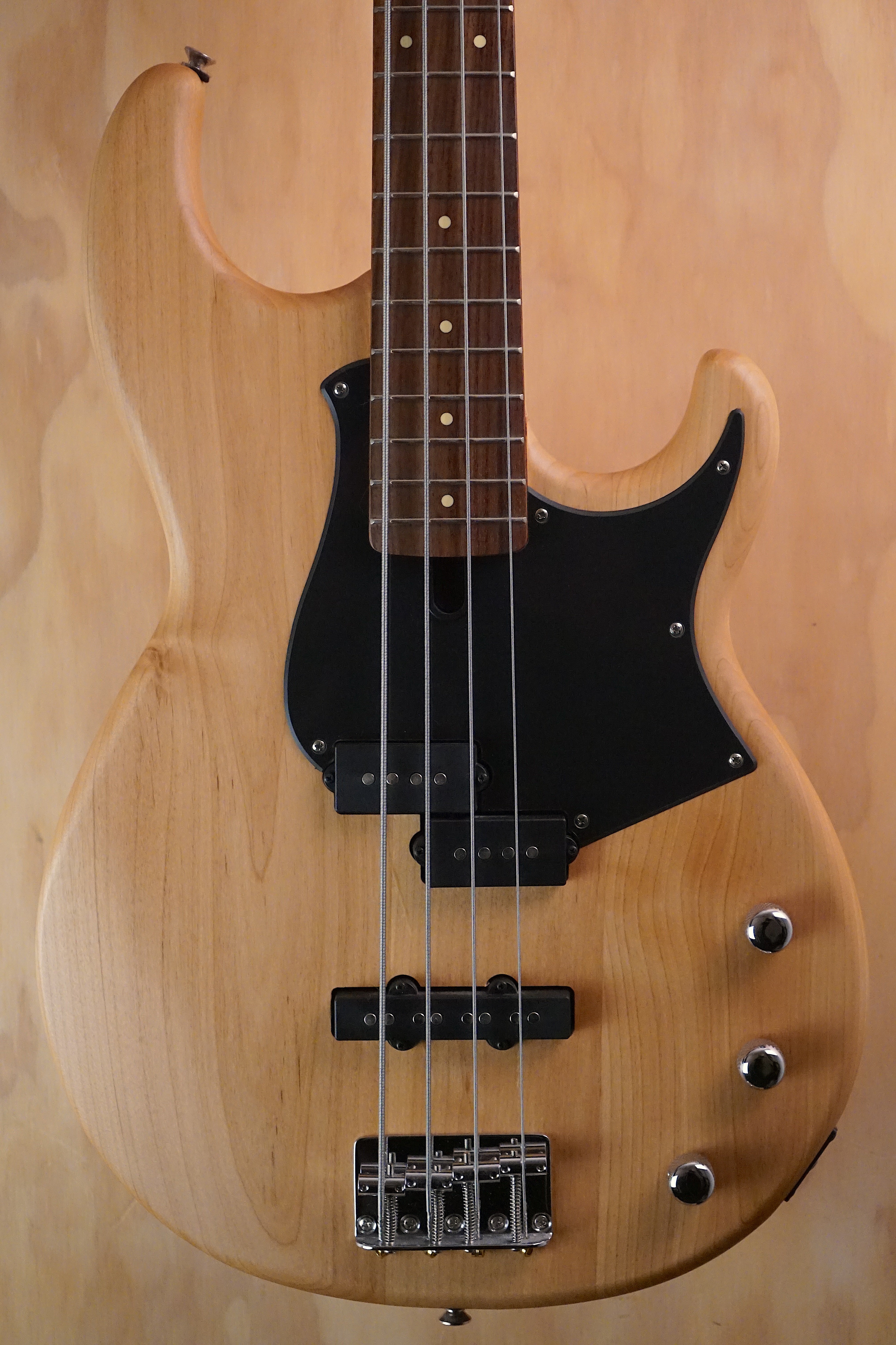 Yamaha BB234 Yellow Natural Satin, (Used)