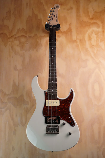 Yamaha PAC311H Pacifica Vintage White, (Used)
