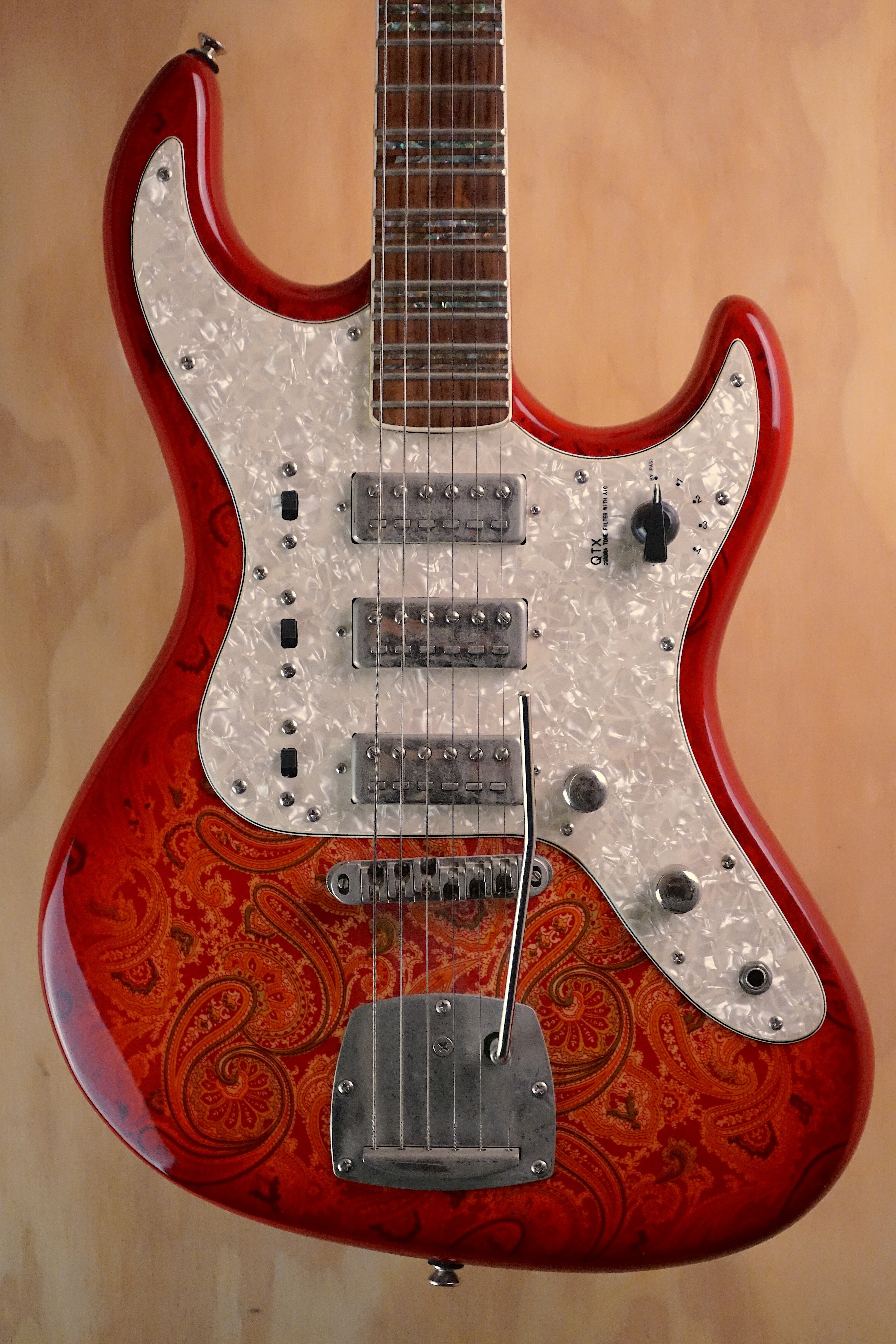 Hutchins Fury Red Paisley, (Used)