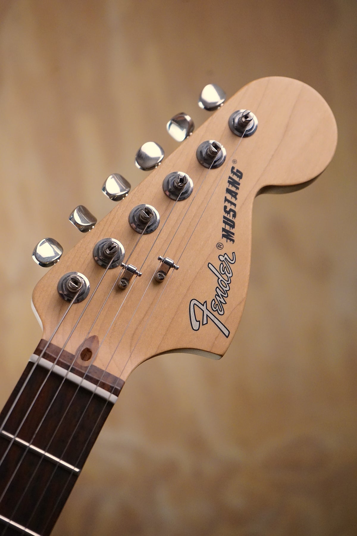 Fender American Performer Mustang Vintage White, (Used)