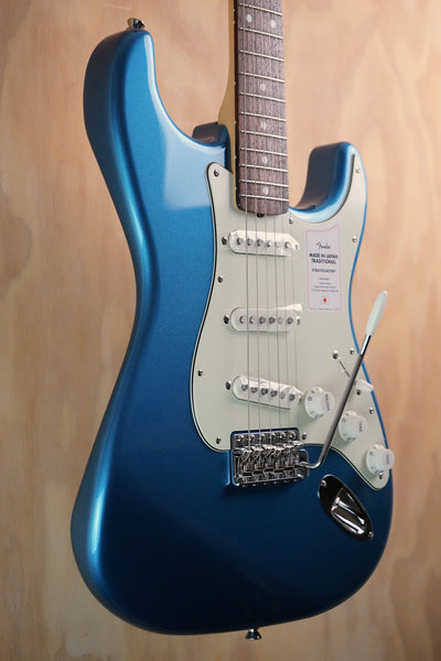 Fender Made in Japan Traditional II '60s Stratocaster Lake Placid Blue, (Used, Comm)