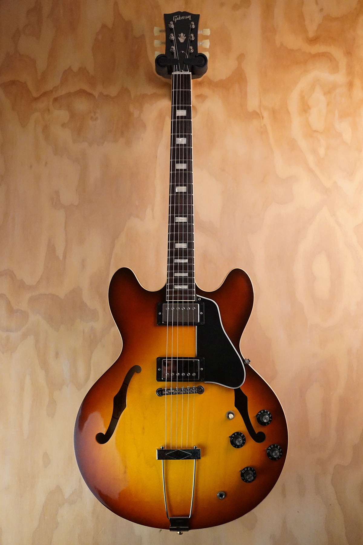 Gibson CS 1969 ES-335 Reissue Sunburst, (Used, Comm)
