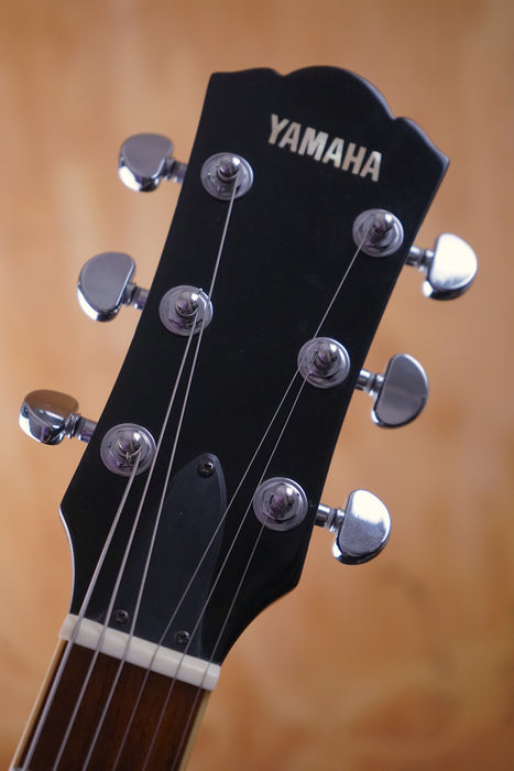 Yamaha SA500 in Sunburst, (Used)