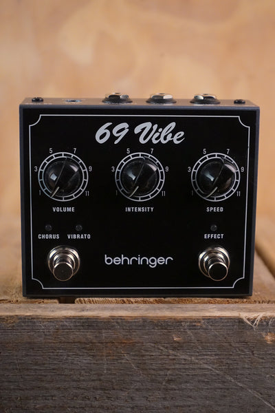 Behringer 69 VIBE Pedal – Used