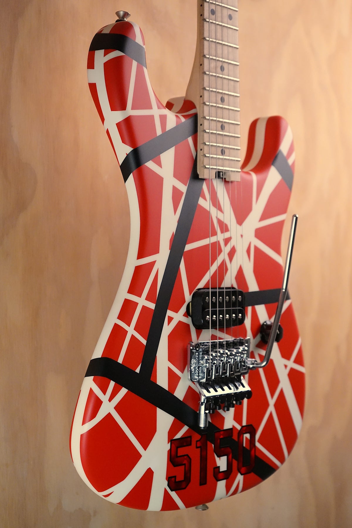 EVH Striped Series 5150 Red/Black/White, (Used)
