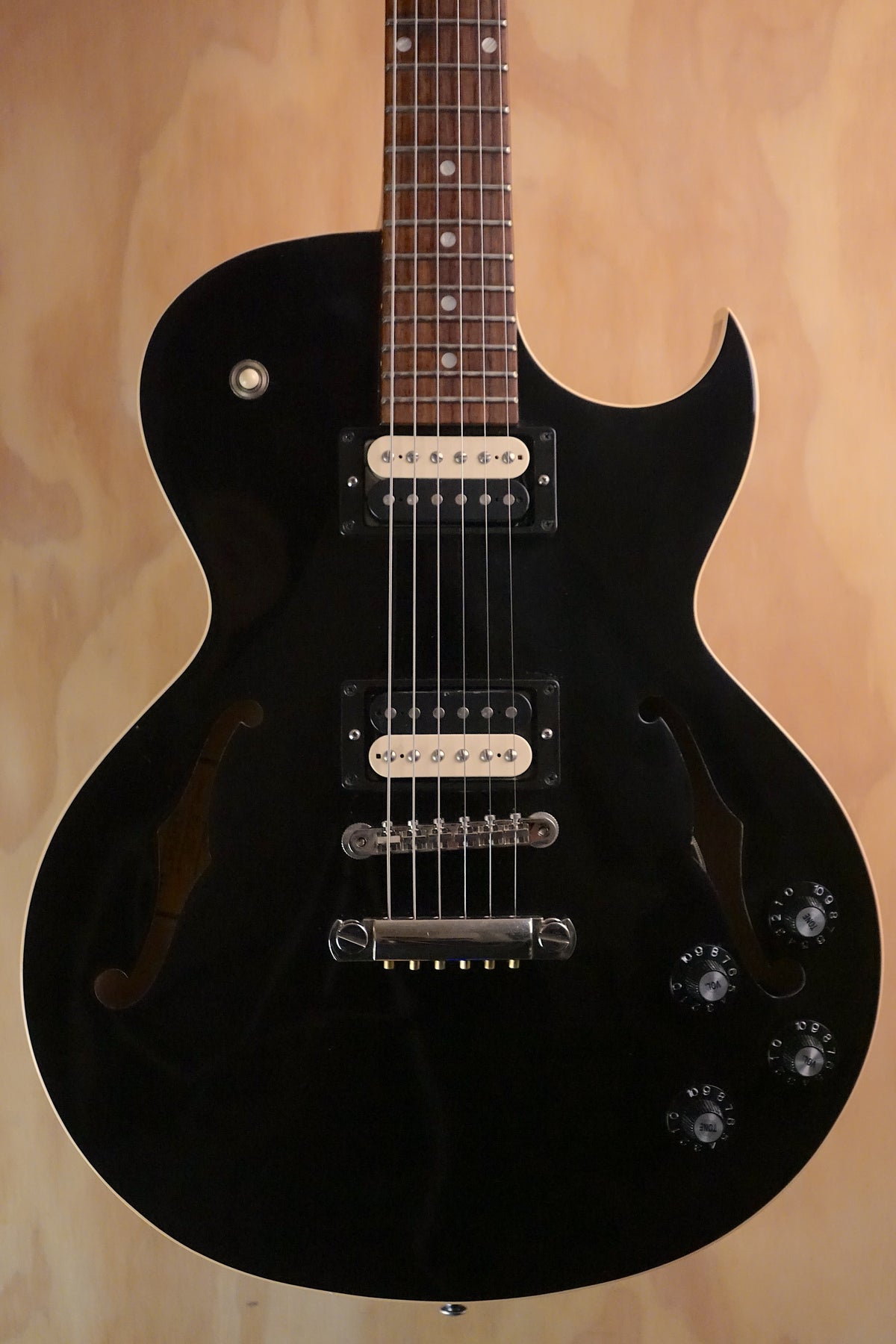 Gibson ES-235 Ebony with Fralin Pickups, (Used)
