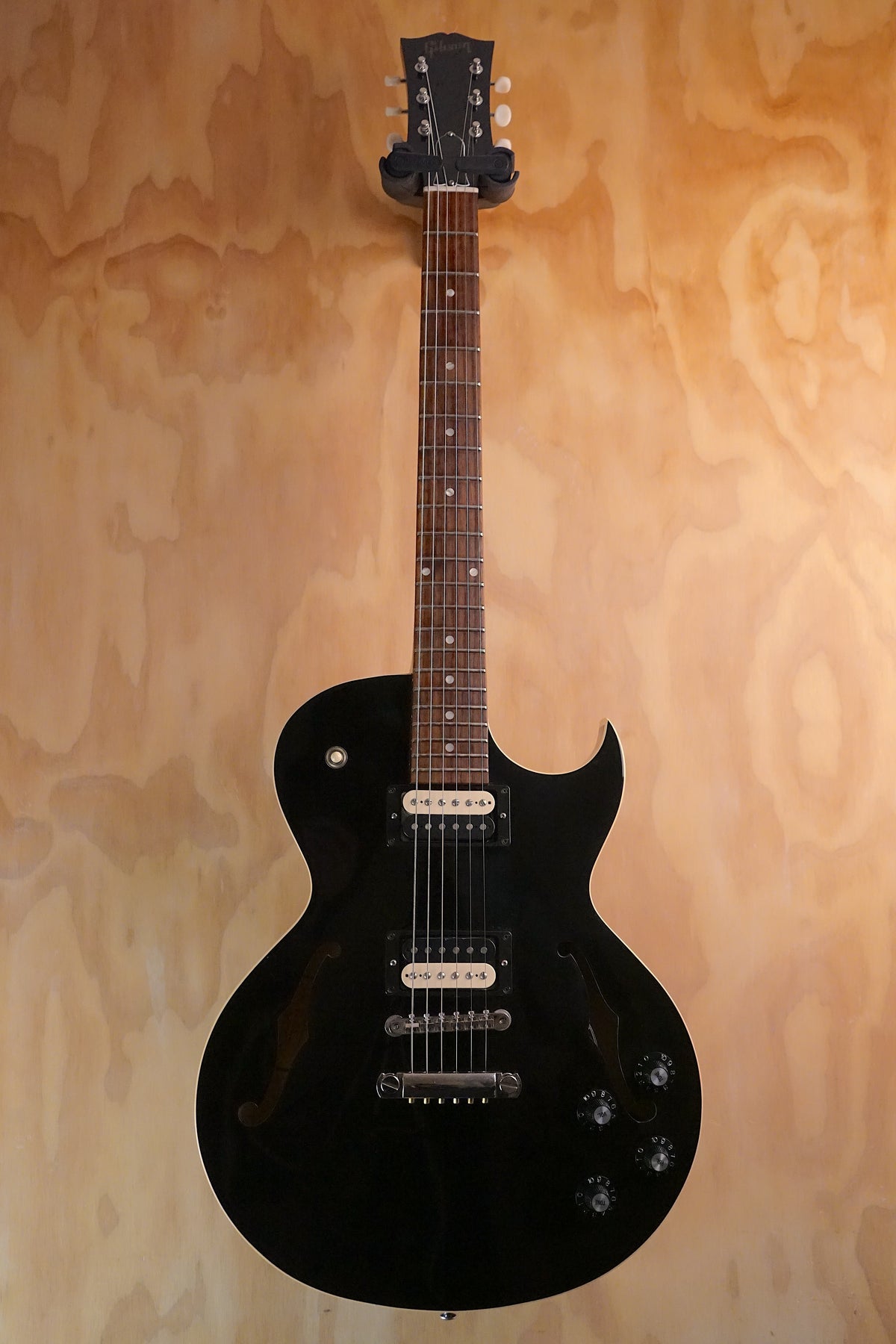 Gibson ES-235 Ebony with Fralin Pickups, (Used)