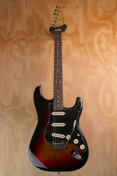 Fender Limited Edition Player II Stratocaster Sparkle 3-Colour Sunburst, (Used)