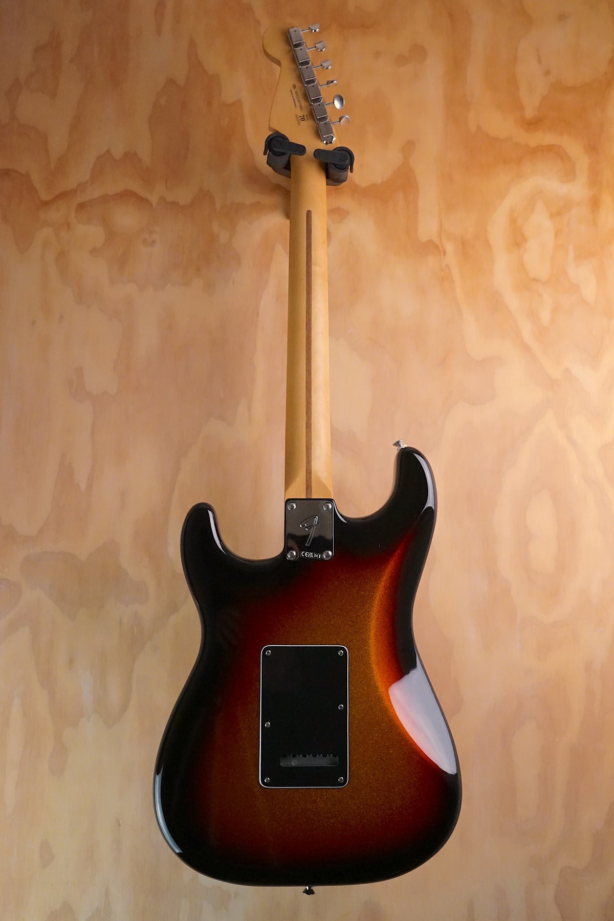 Fender Limited Edition Player II Stratocaster Sparkle 3-Colour Sunburst, (Used)