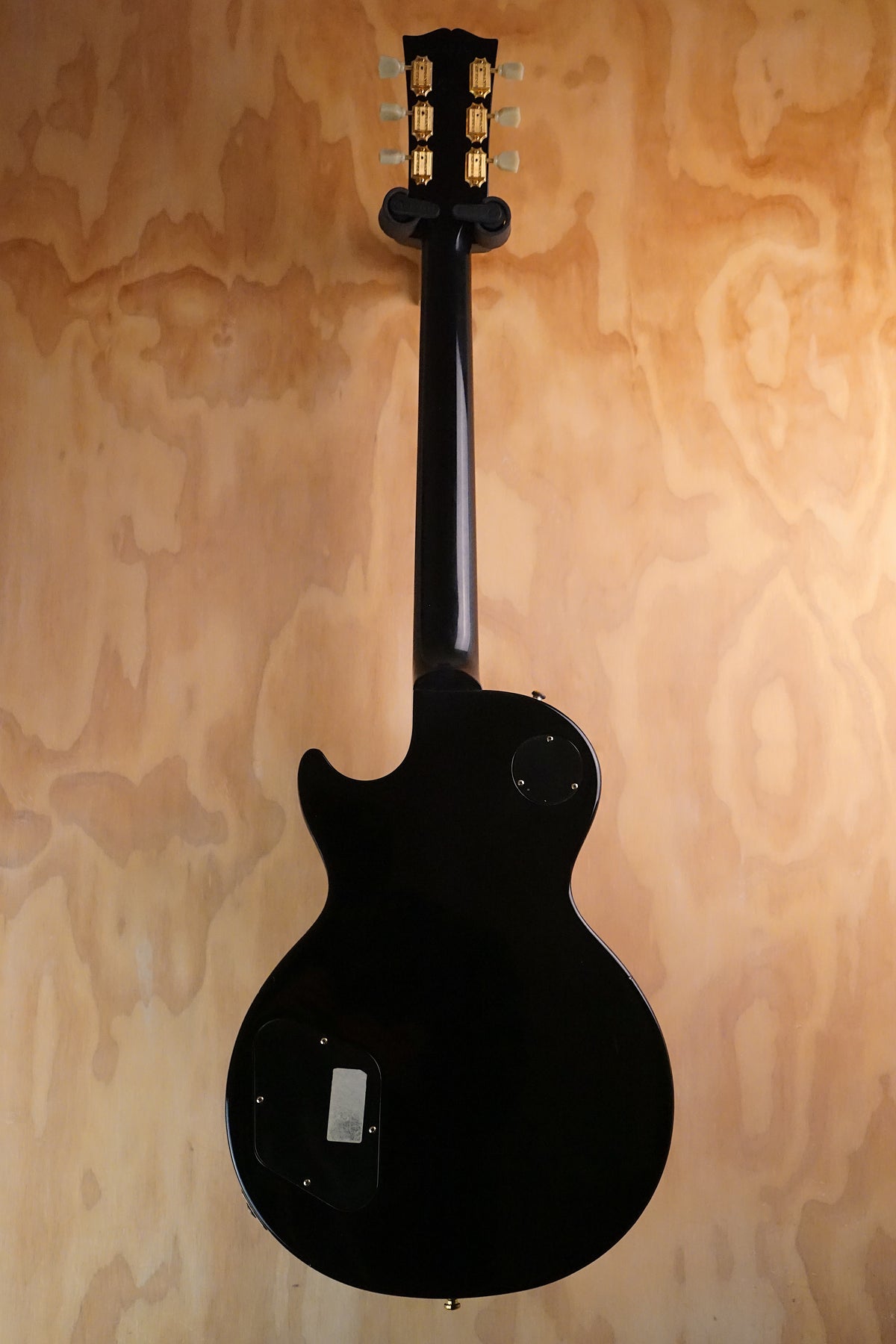 Gibson Les Paul Studio Ebony Gold Hardware, (Used)