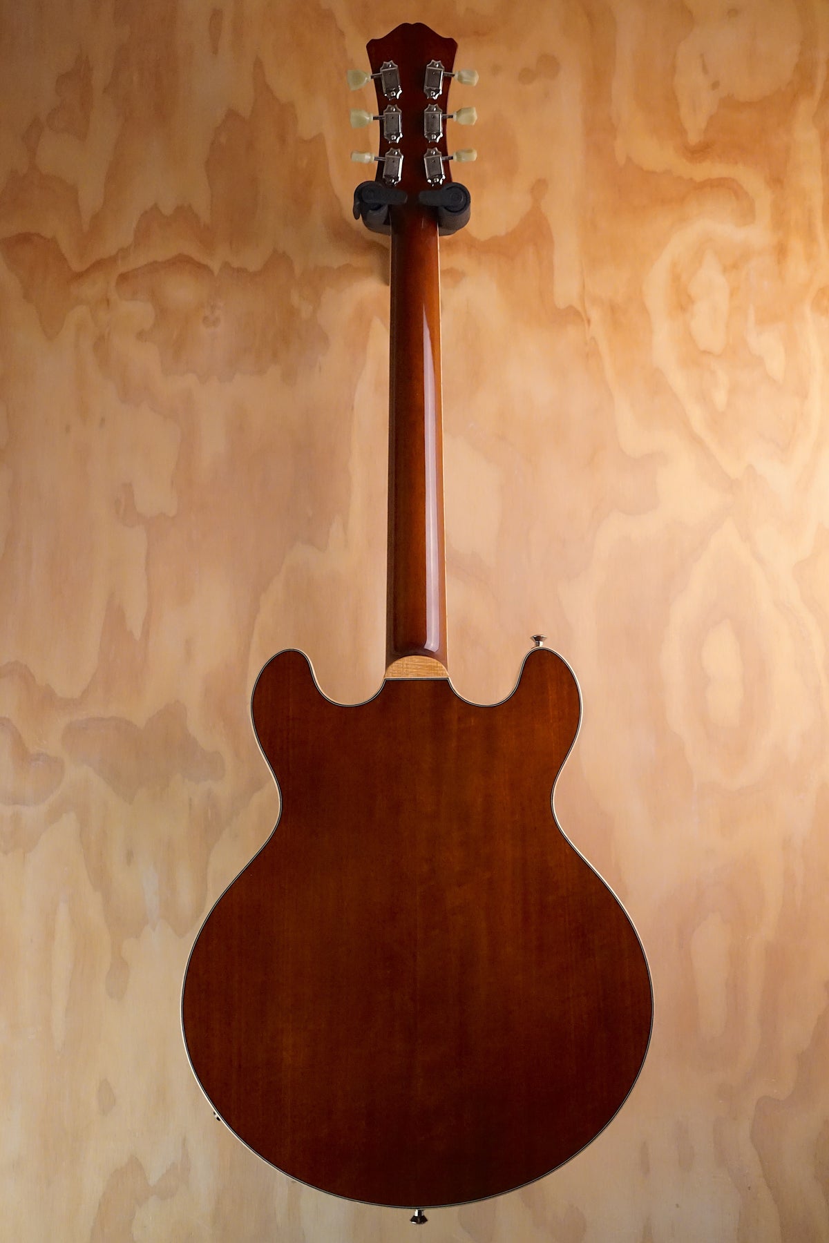 Eastman T185MX Goldburst, (Used)