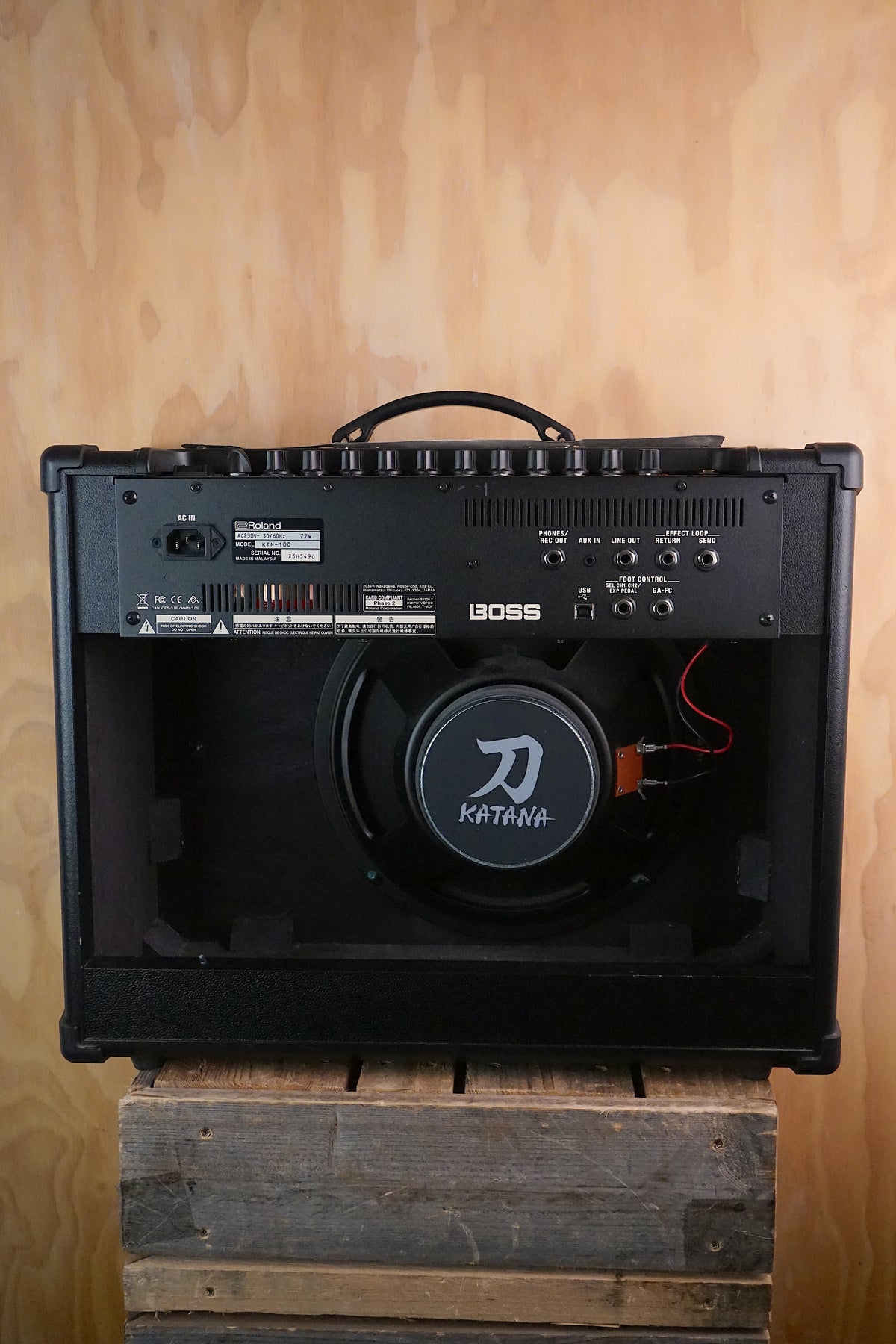 Boss Katana-100 Gen 1 Guitar Combo, (Used)