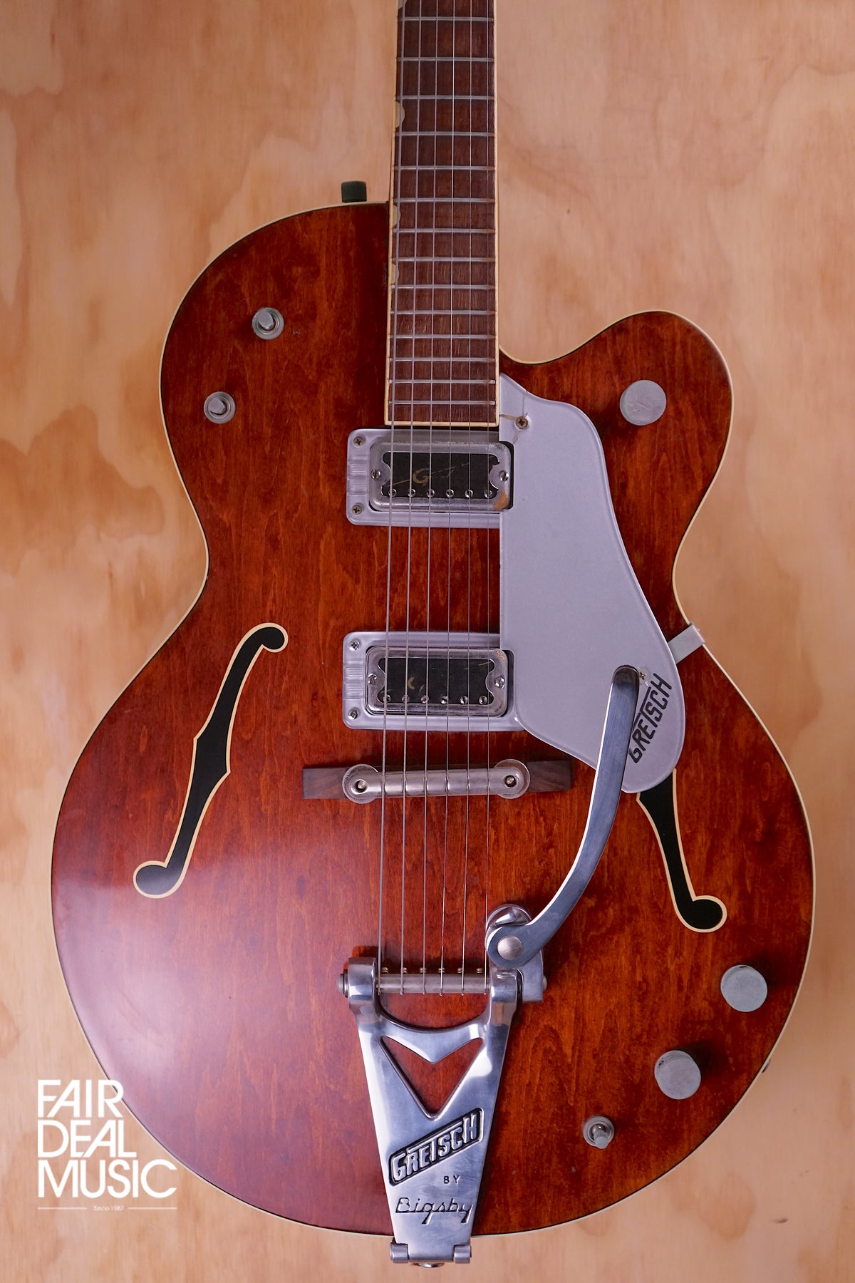 Gretsch 6119 ht vs ベンジーエフェクトボード Gretsch 6119