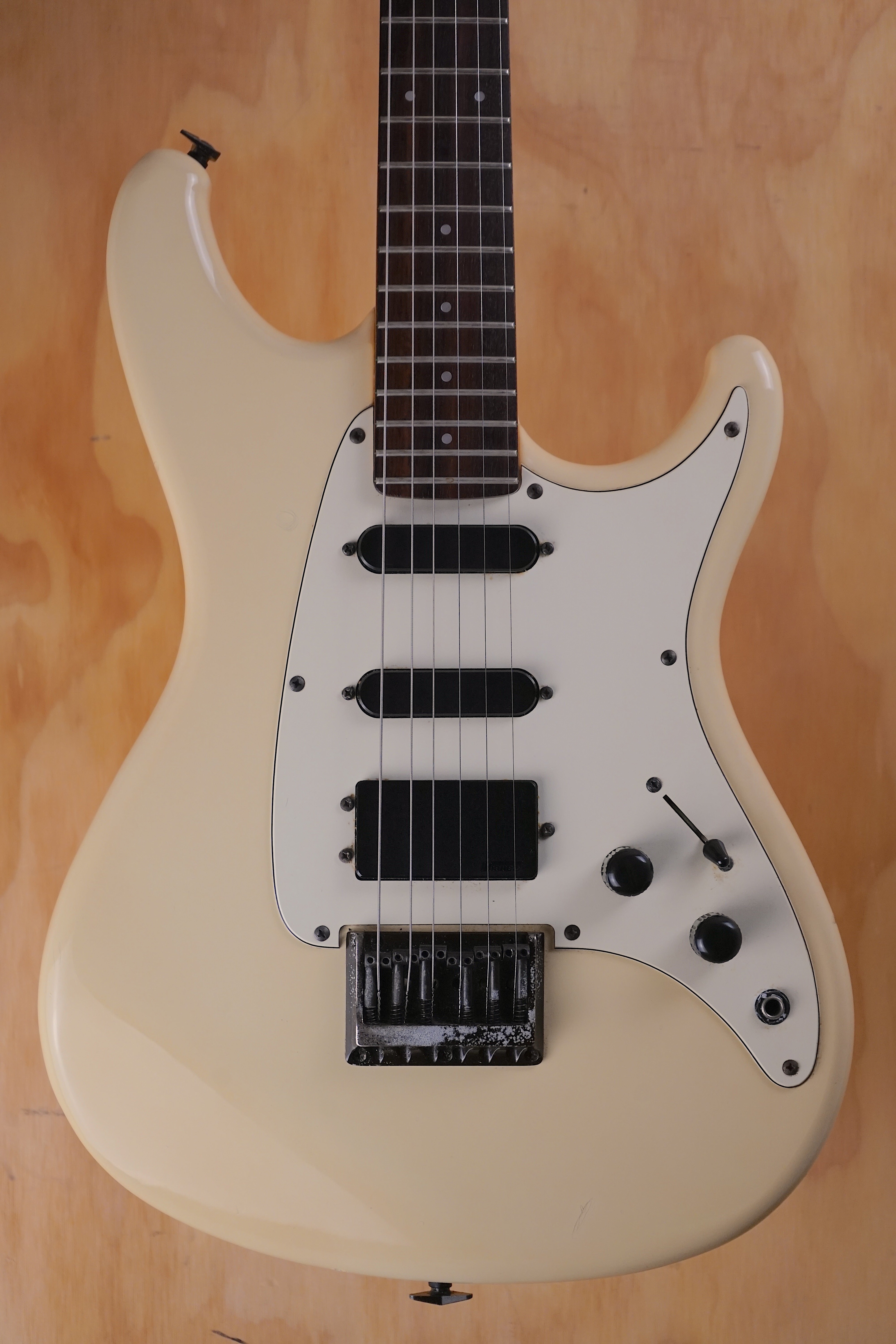 Ibanez Roadstar II RG200 in White Electric Guitar, (Used) - Fair Deal Music