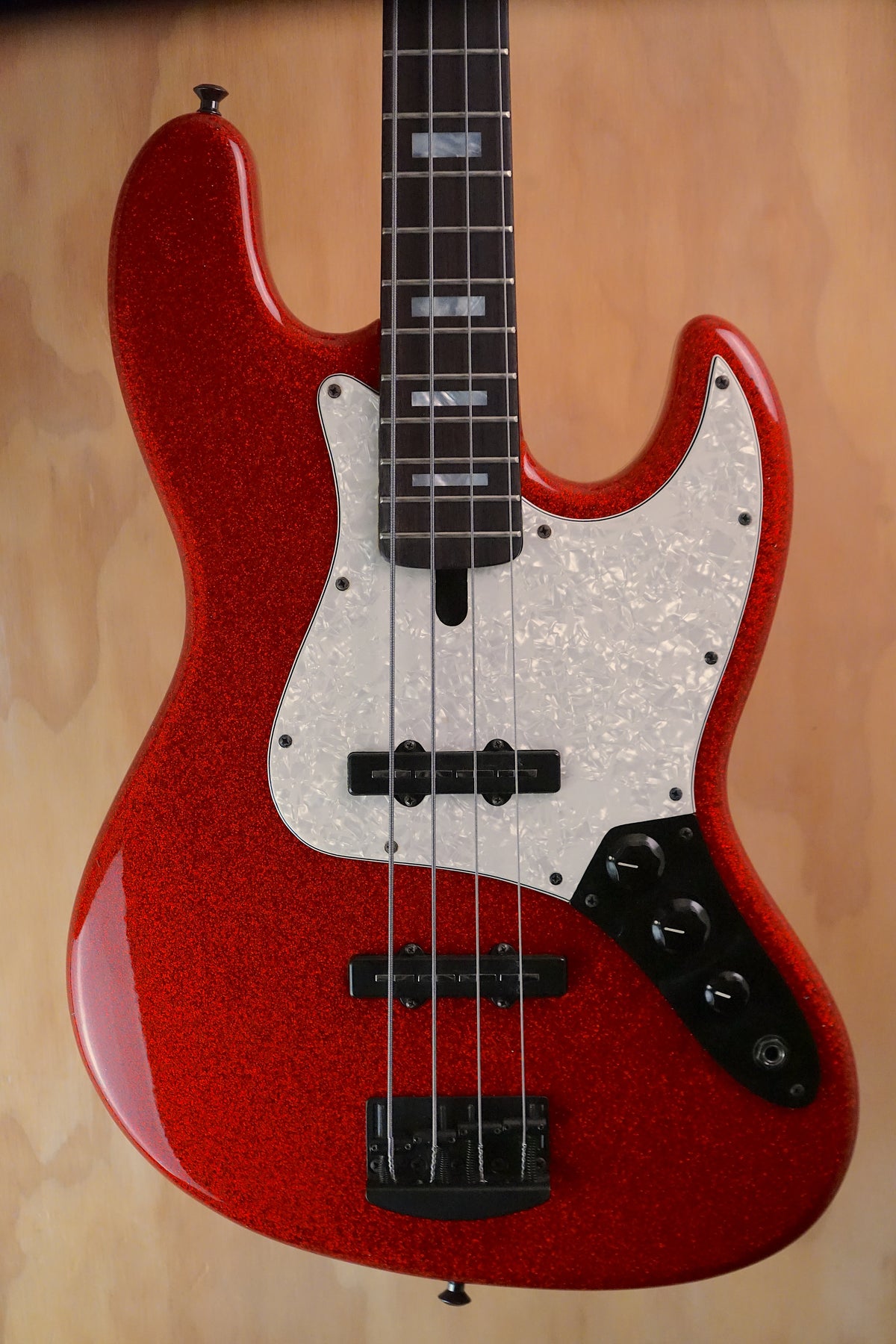 Maruszczyk Elwood 4P Red Sparkle 32" Scale Bass Guitar, (Used, Comm) - Fair Deal Music