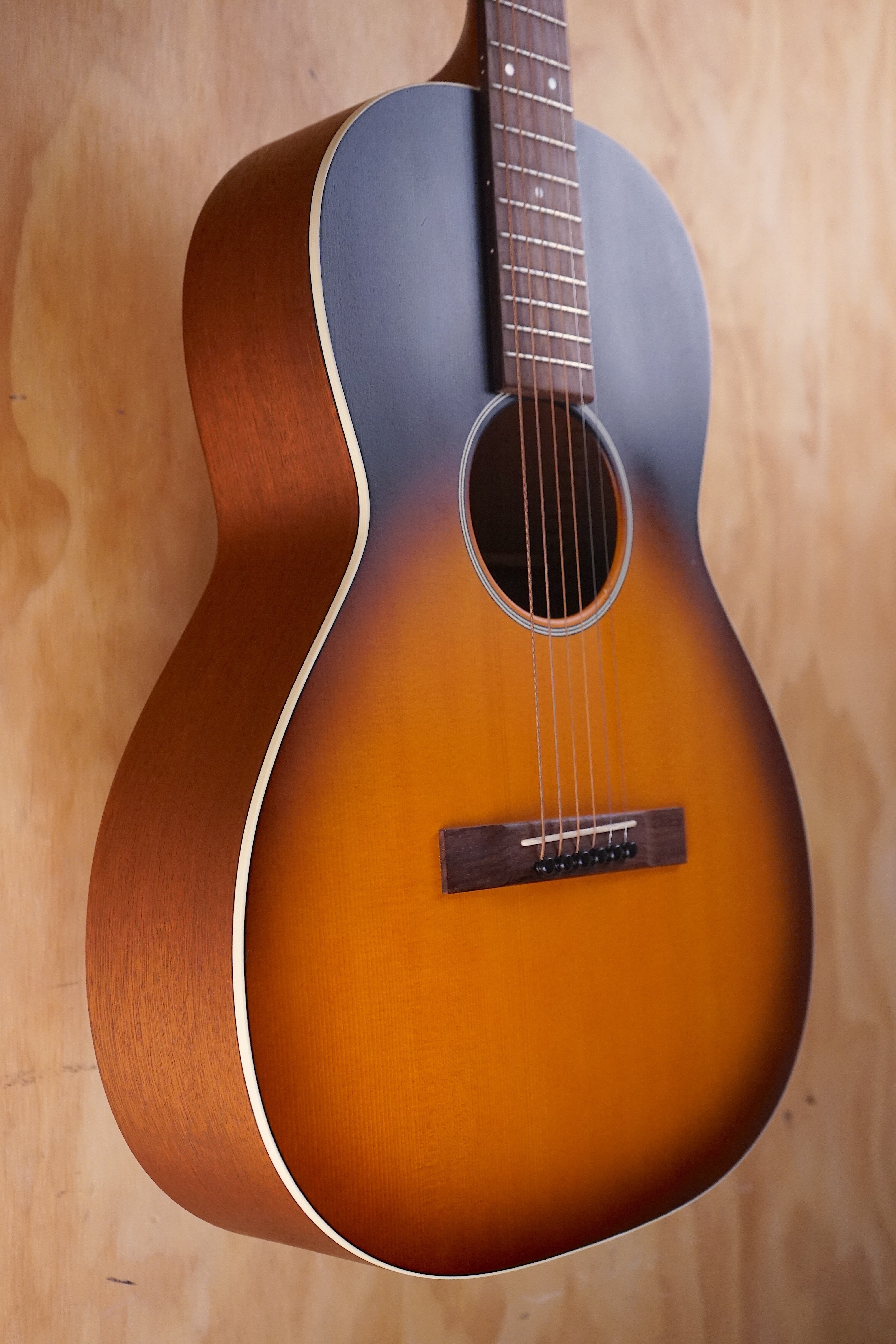 Martin 00-17S Sunburst Acoustic Guitar, (Used) - Fair Deal Music