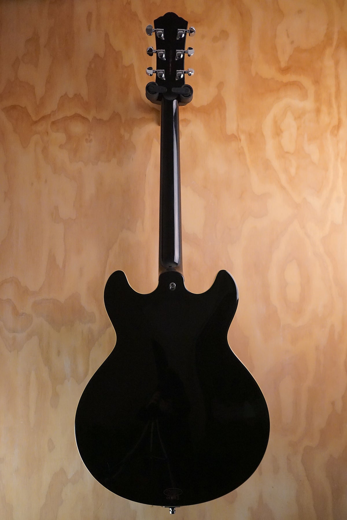 Yamaha SA503 TVL Troy Van Leeuwen Black Semi-Hollow Guitar, (Used, Comm)