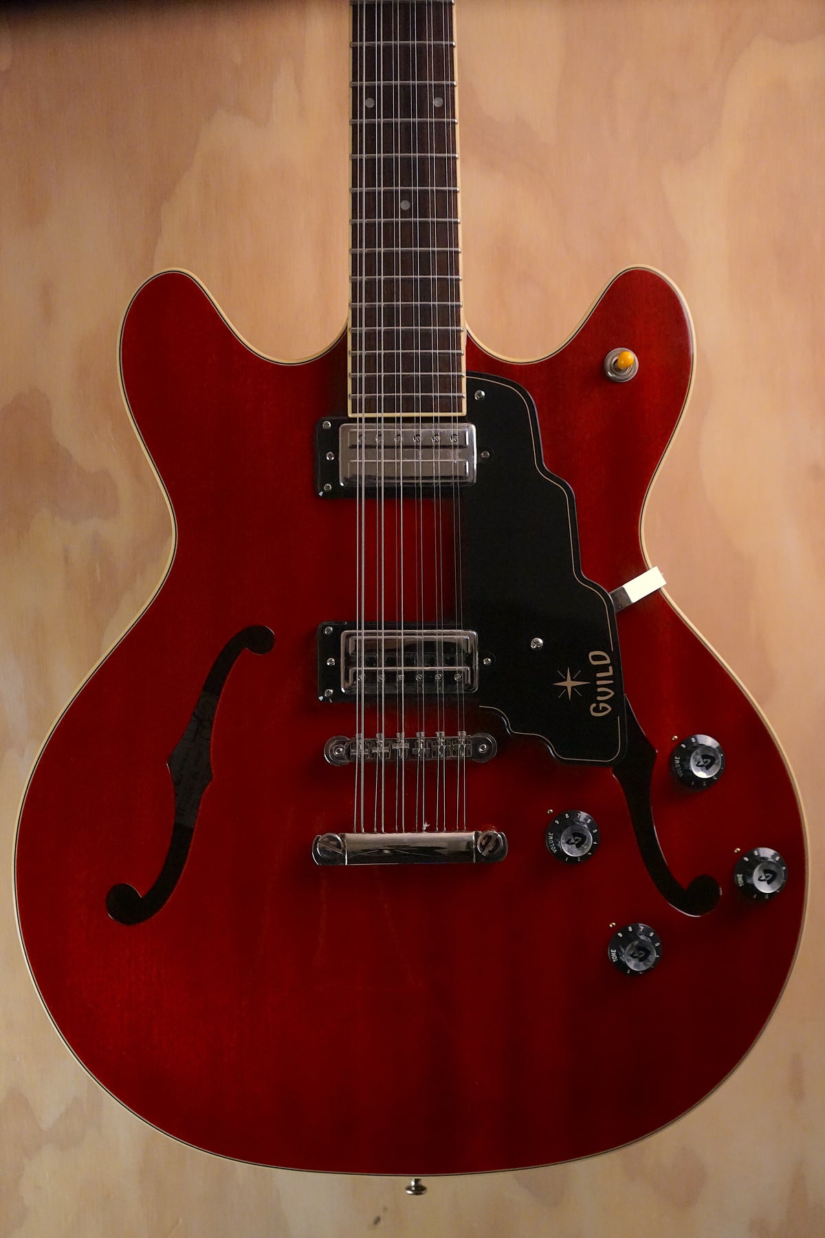 Guild Starfire IV 12-ST 12-String Cherry Red, (Used, Comm) - Fair Deal Music